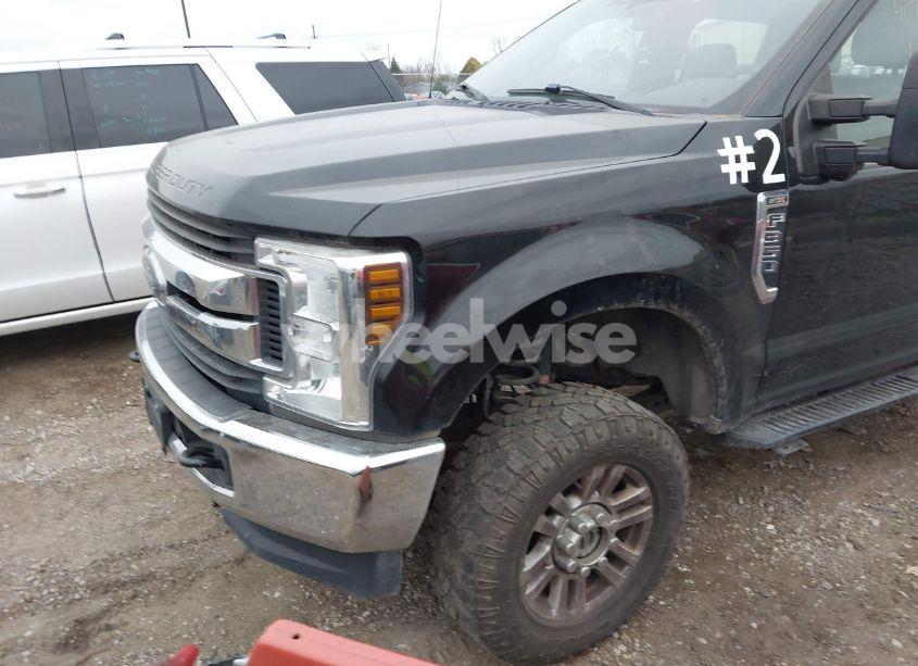 Thumbnail 8 of 2018 FORD F-350 XL