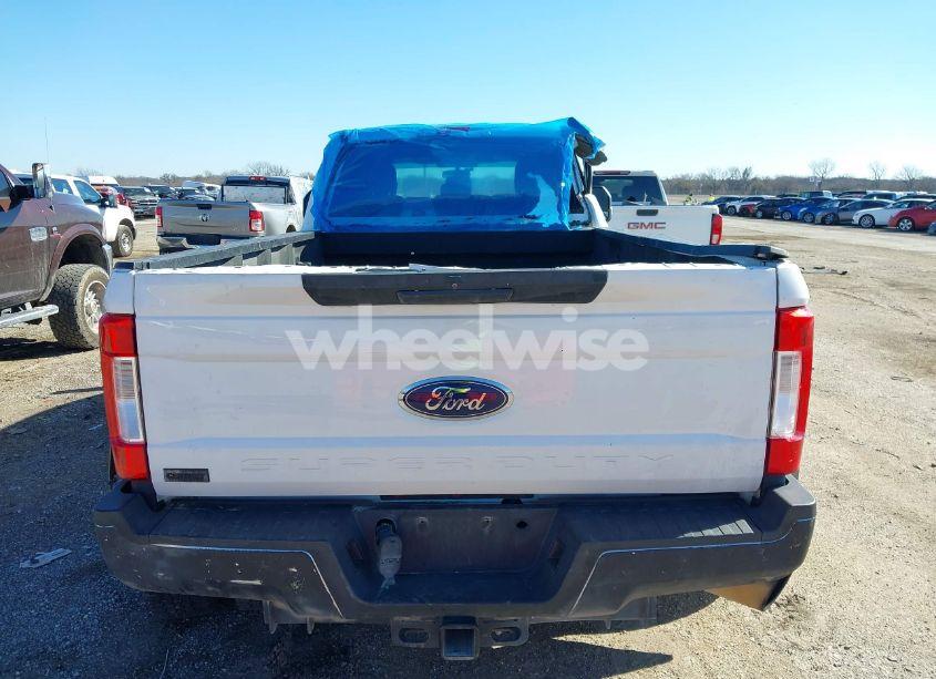 Thumbnail 7 of 2017 FORD F-350 XL