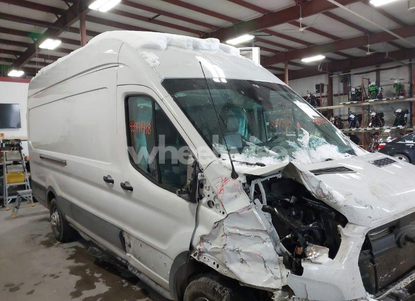 Photo of FORD TRANSIT-350 CARGO VAN