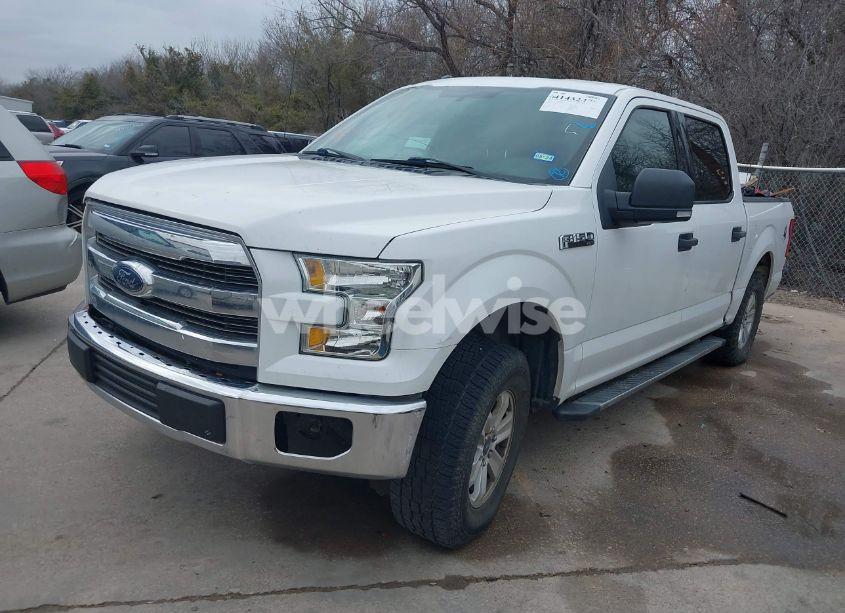 Thumbnail 9 of 2015 FORD F-150 XLT
