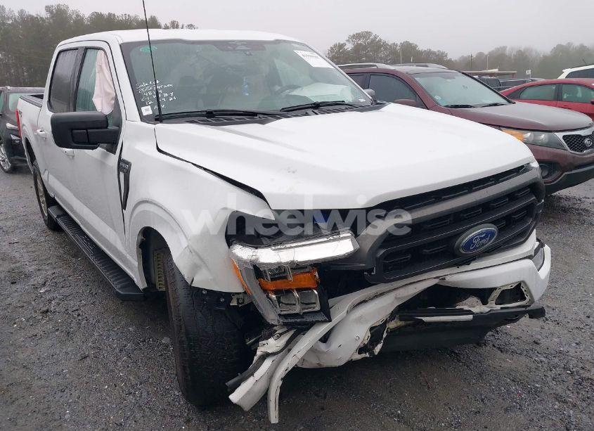 Photo of FORD F-150 XLT