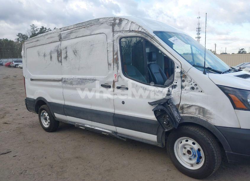 Thumbnail 5 of 2019 FORD TRANSIT-150