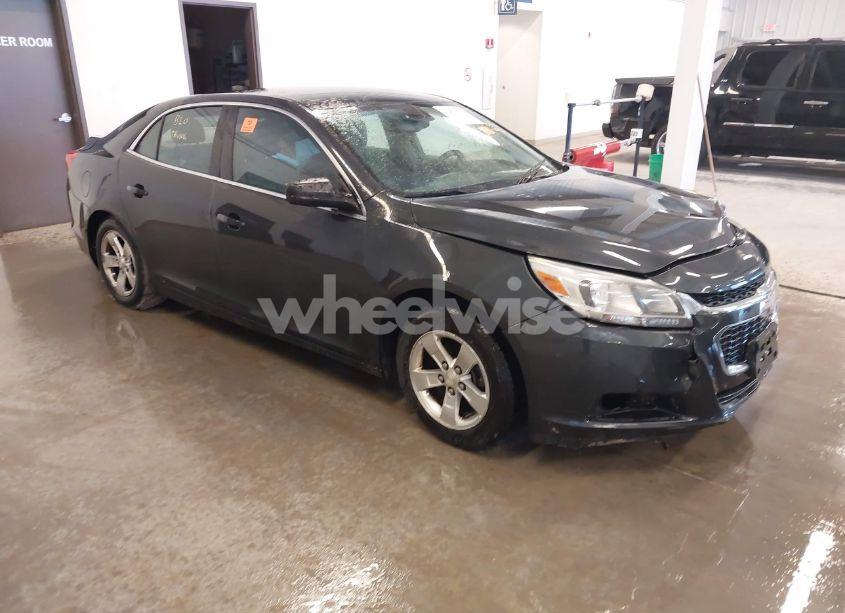 Main photo of 2015 CHEVROLET MALIBU LS with VIN 1G11B5SLXFF336112
