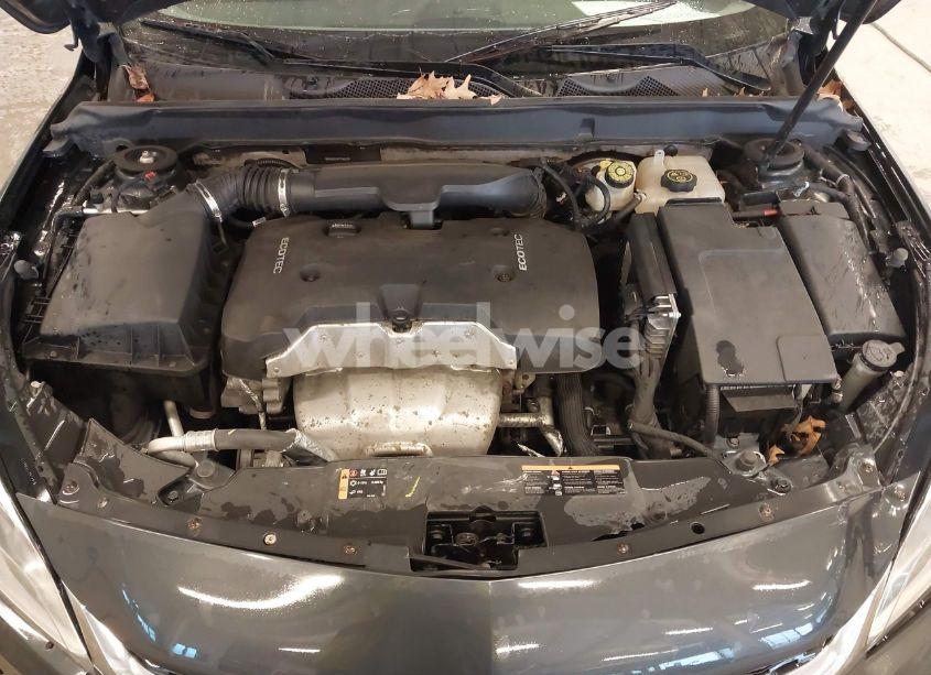 Thumbnail 2 of 2015 CHEVROLET MALIBU LS