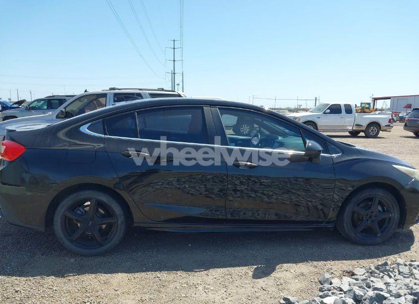 Thumbnail 5 of 2016 CHEVROLET CRUZE LT AUTO