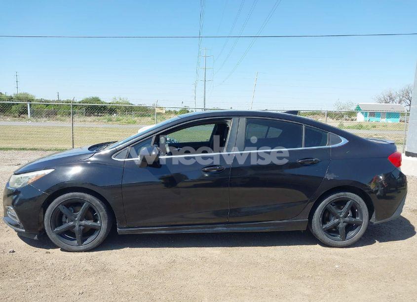 Thumbnail 6 of 2016 CHEVROLET CRUZE LT AUTO