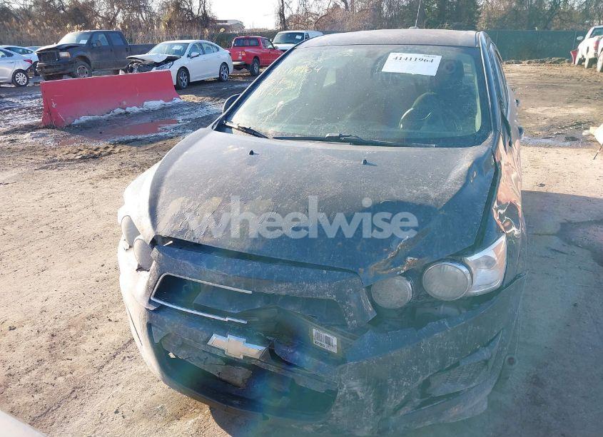 Thumbnail 10 of 2015 CHEVROLET SONIC LT AUTO