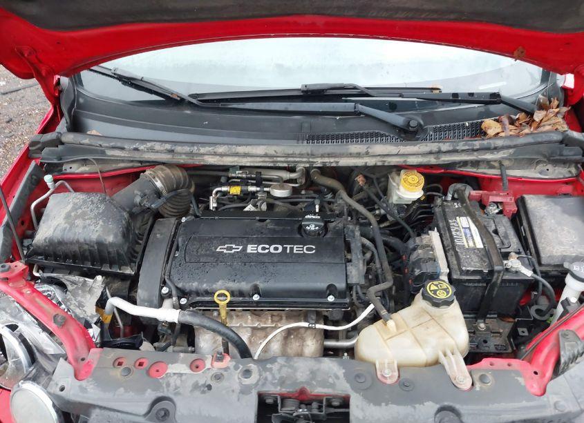 Thumbnail 2 of 2015 CHEVROLET SONIC LT AUTO