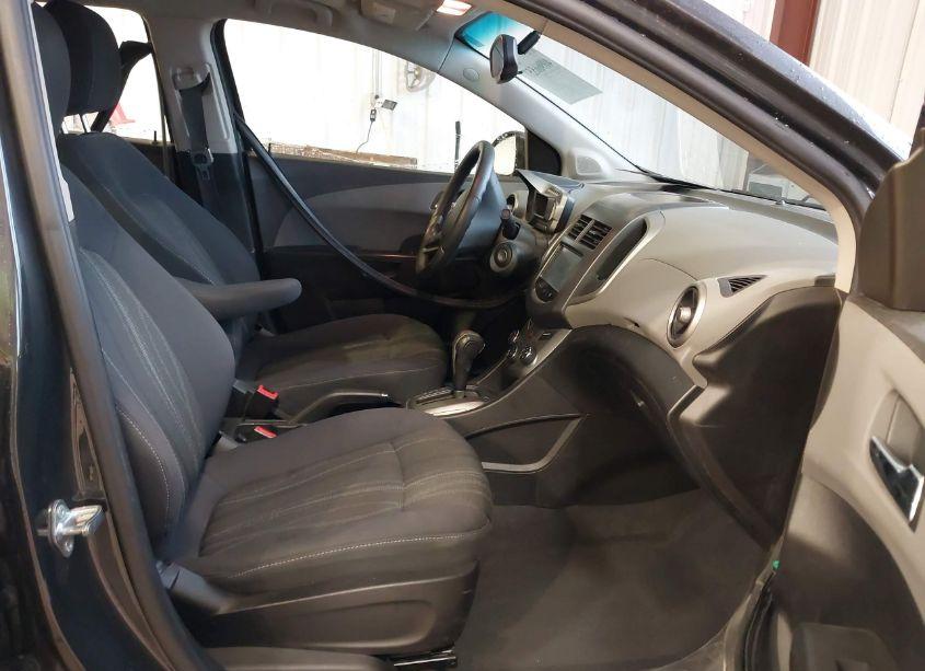 Thumbnail 8 of 2015 CHEVROLET SONIC LT AUTO