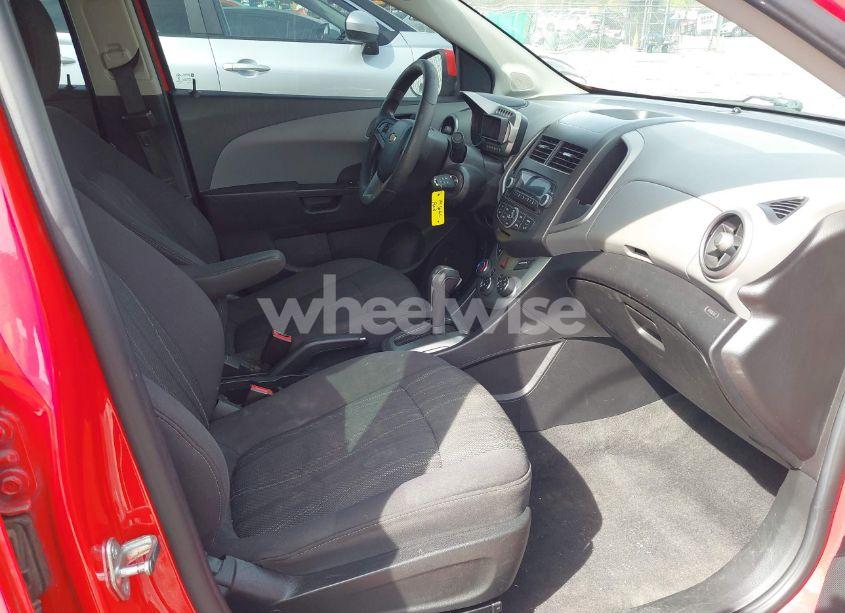 Thumbnail 7 of 2014 CHEVROLET SONIC LT AUTO