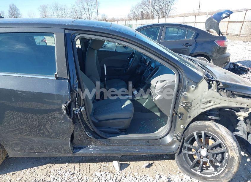 Thumbnail 5 of 2015 CHEVROLET SONIC LT AUTO