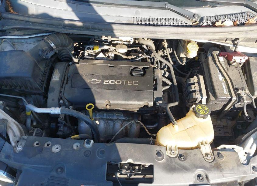 Thumbnail 2 of 2014 CHEVROLET SONIC LT AUTO