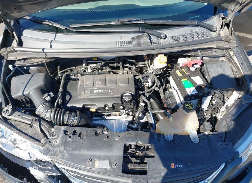 Thumbnail 2 of 2019 CHEVROLET SONIC LT AUTO