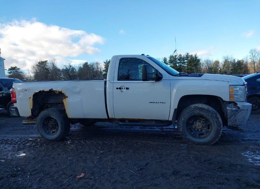 Thumbnail 5 of 2011 CHEVROLET SILVERADO 2500HD WORK TRUCK