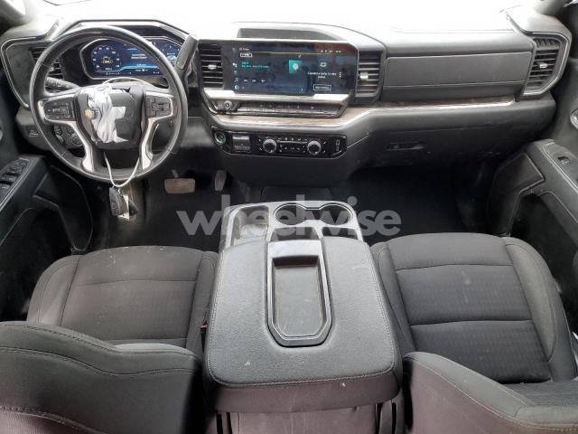 2023 CHEVROLET SILVERADO K1500 LT