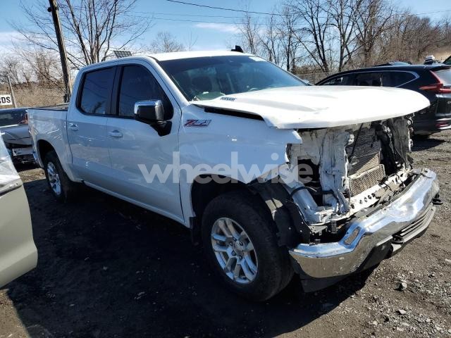 2024 CHEVROLET SILVERADO K1500 LT