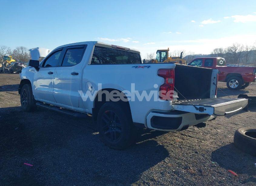 Thumbnail 10 of 2023 CHEVROLET SILVERADO 1500 4WD SHORT BED RST