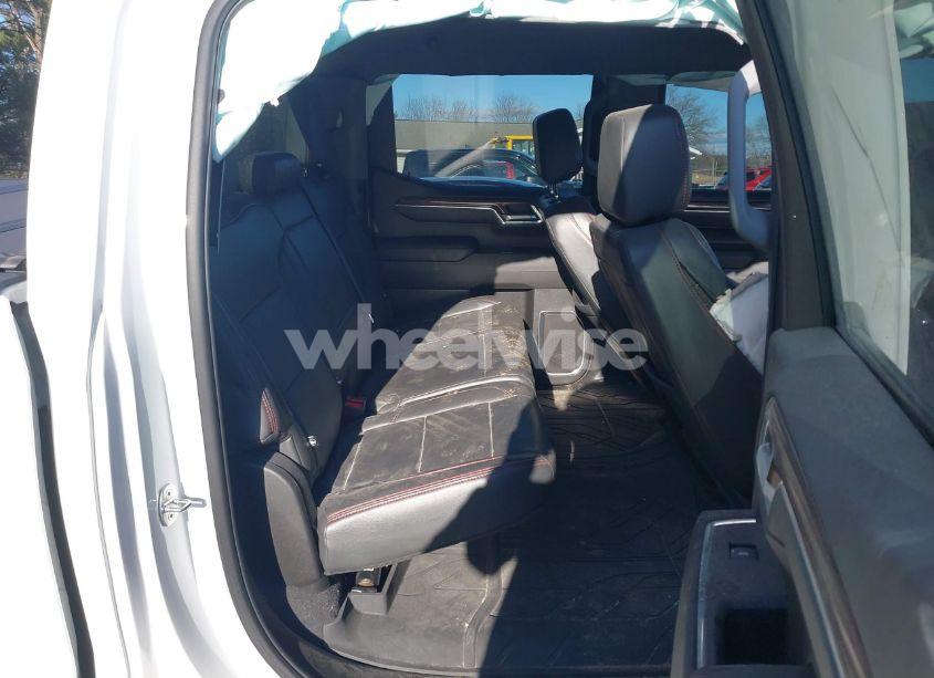Thumbnail 15 of 2023 CHEVROLET SILVERADO 1500 4WD SHORT BED RST