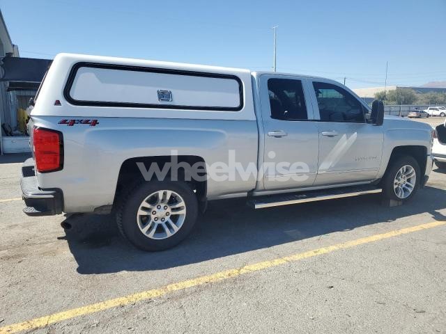 2018 CHEVROLET SILVERADO K1500 LT - Photo 1