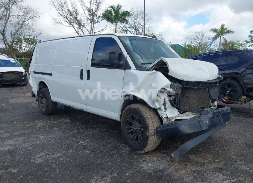 Main photo of 2018 CHEVROLET EXPRESS 2500 WORK VAN with VIN 1GCWGAFP5J1300919