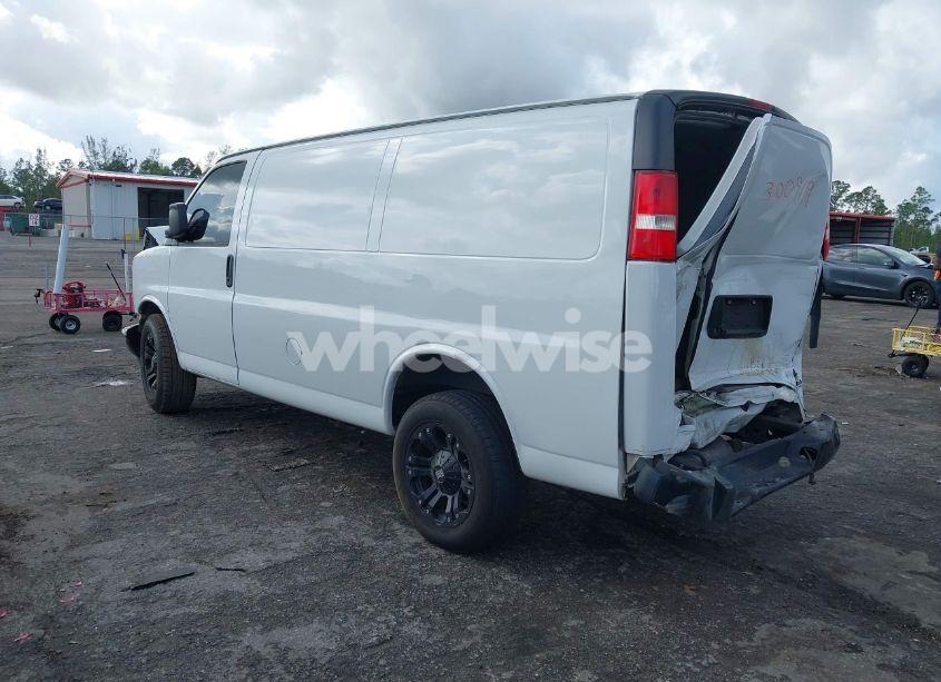 Thumbnail 9 of 2018 CHEVROLET EXPRESS 2500 WORK VAN