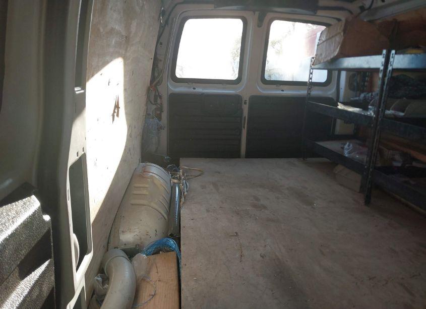 Thumbnail 15 of 2020 CHEVROLET EXPRESS CARGO RWD 3500 EXTENDED WHEELBASE WT