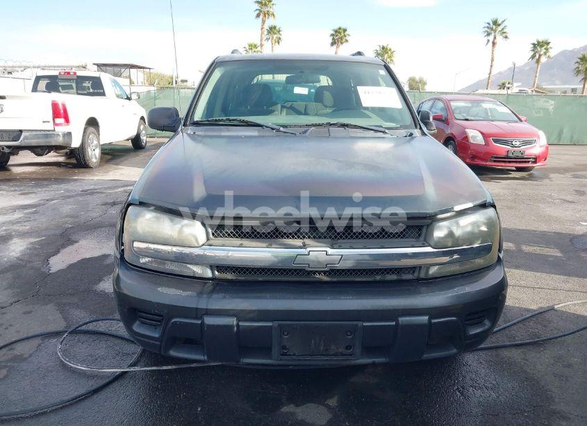 Thumbnail 4 of 2004 CHEVROLET TRAILBLAZER LS