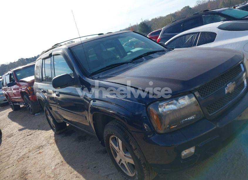 Photo of CHEVROLET TRAILBLAZER LT