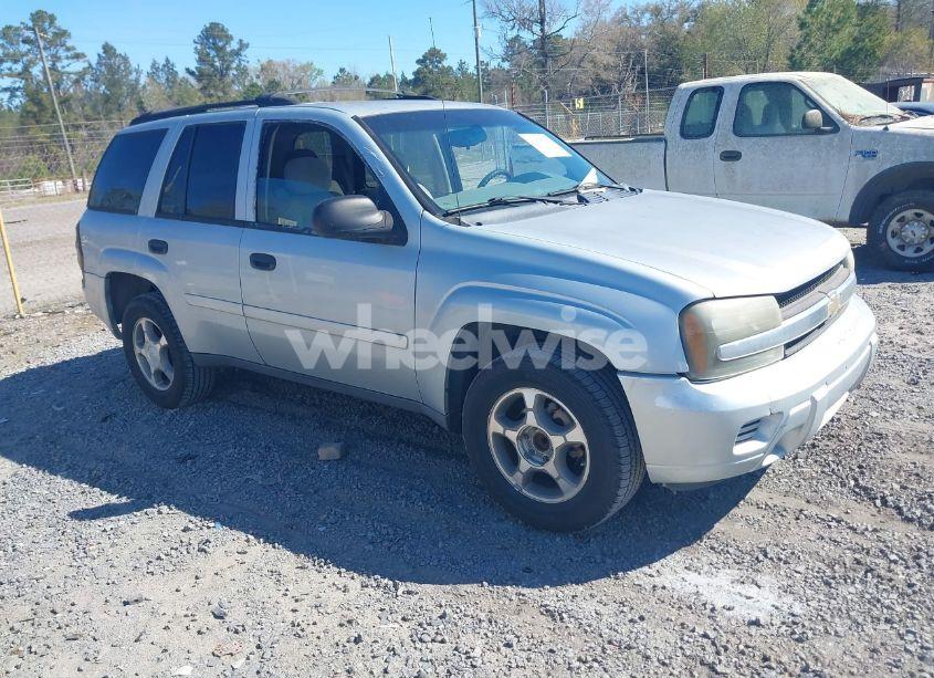 Main photo of 2007 CHEVROLET TRAILBLAZER LS with VIN 1GNDS13S472204966