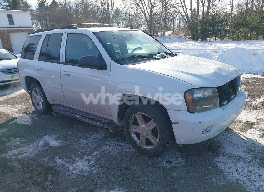 Photo of CHEVROLET TRAILBLAZER LT