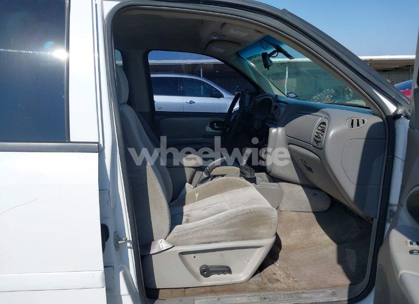 Thumbnail 13 of 2006 CHEVROLET TRAILBLAZER LS