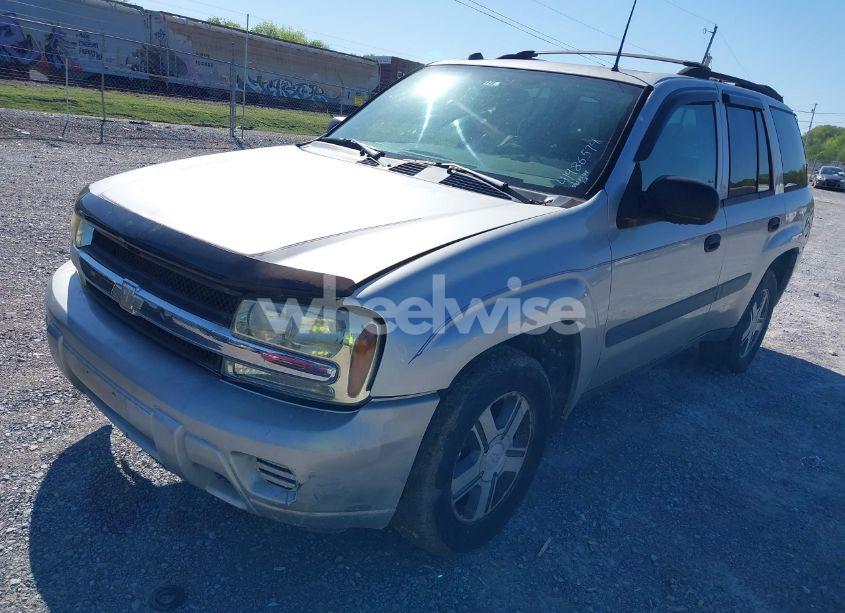 Thumbnail 4 of 2005 CHEVROLET TRAILBLAZER LS