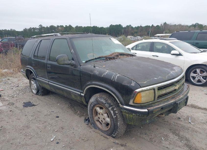 Photo of CHEVROLET BLAZER