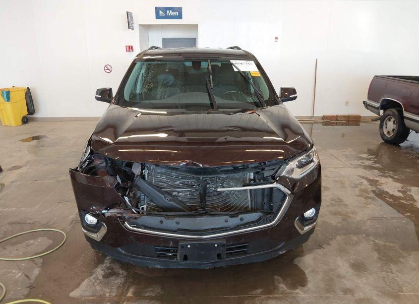 Thumbnail 4 of 2021 CHEVROLET TRAVERSE FWD LT CLOTH