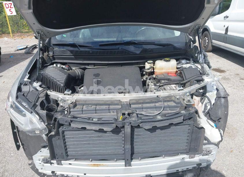 Thumbnail 2 of 2018 CHEVROLET TRAVERSE 3LT