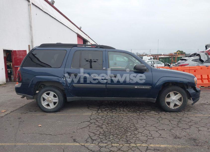 Thumbnail 5 of 2003 CHEVROLET TRAILBLAZER EXT LS