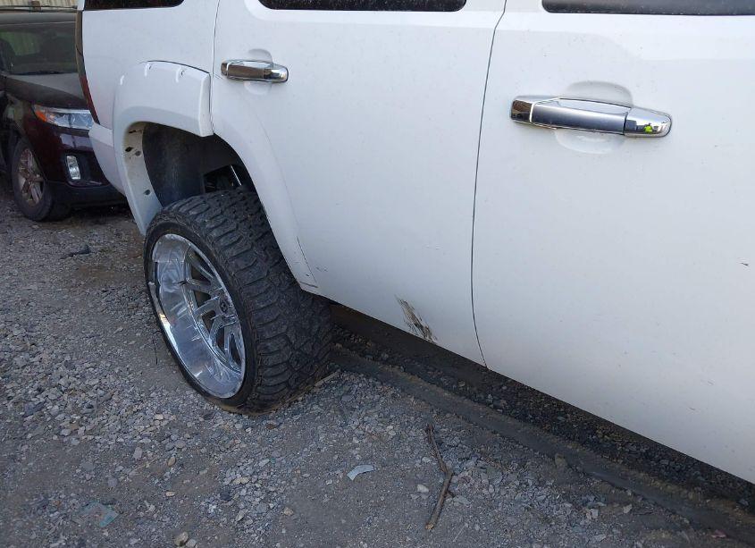 Thumbnail 4 of 2007 CHEVROLET TAHOE LT