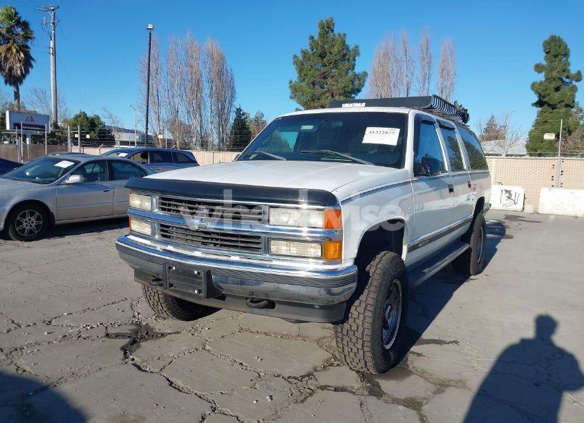 Thumbnail 4 of 1998 CHEVROLET SUBURBAN 1500