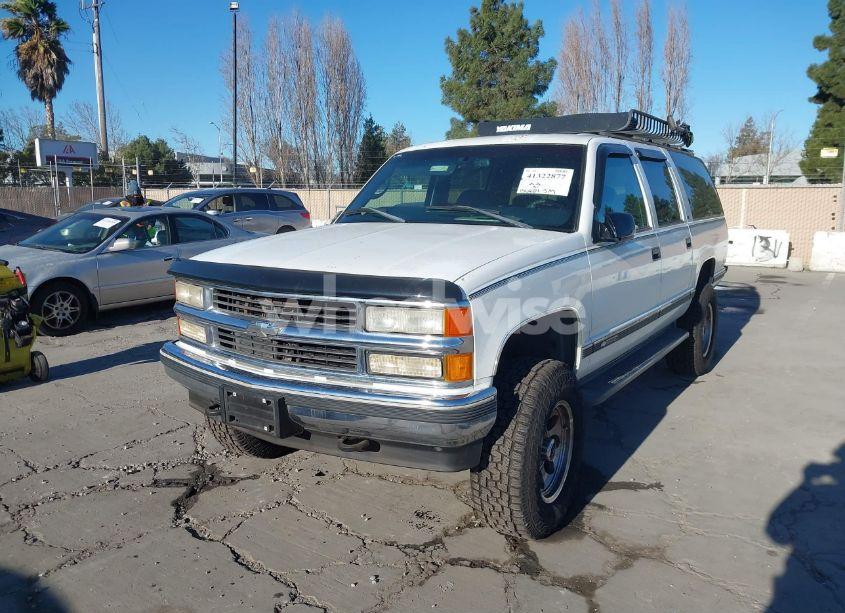 Thumbnail 8 of 1998 CHEVROLET SUBURBAN 1500