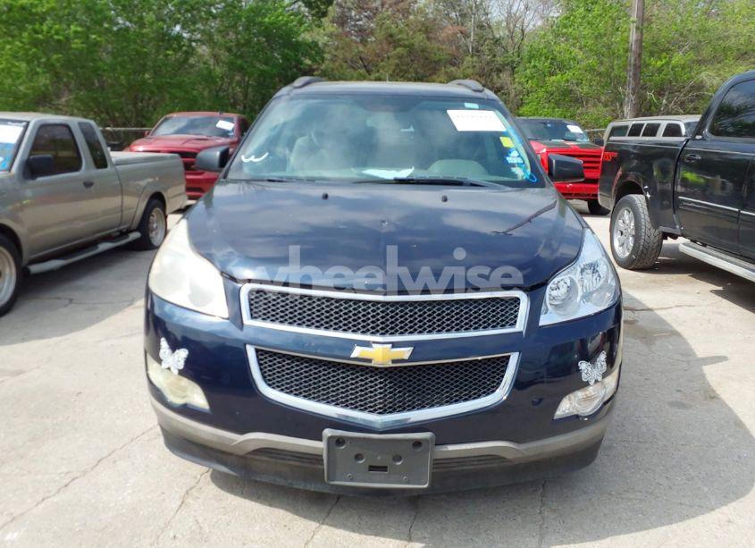 Thumbnail 8 of 2012 CHEVROLET TRAVERSE LS