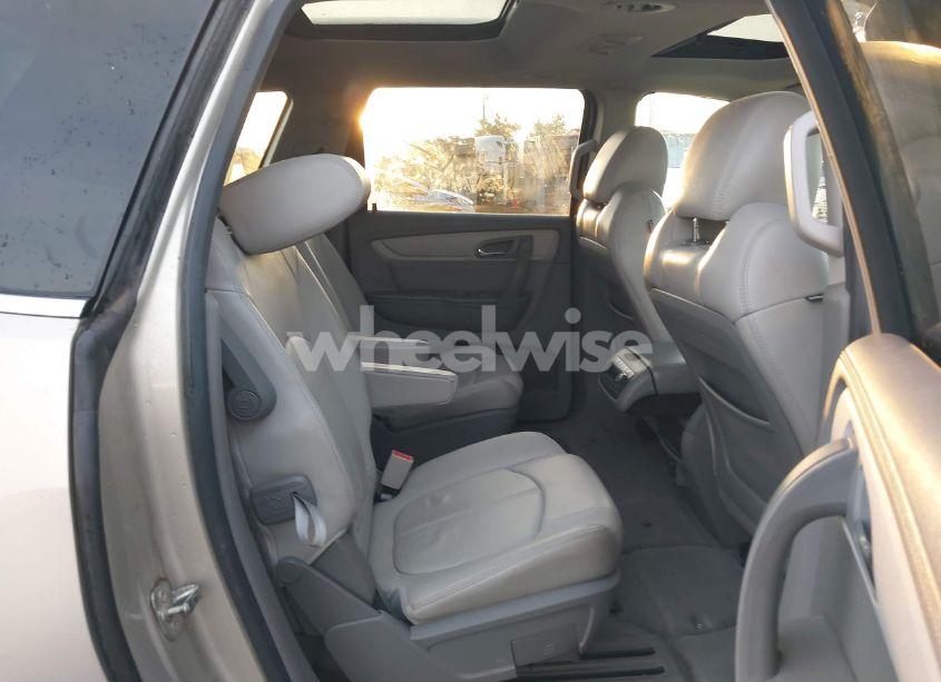 Thumbnail 16 of 2015 CHEVROLET TRAVERSE 2LT