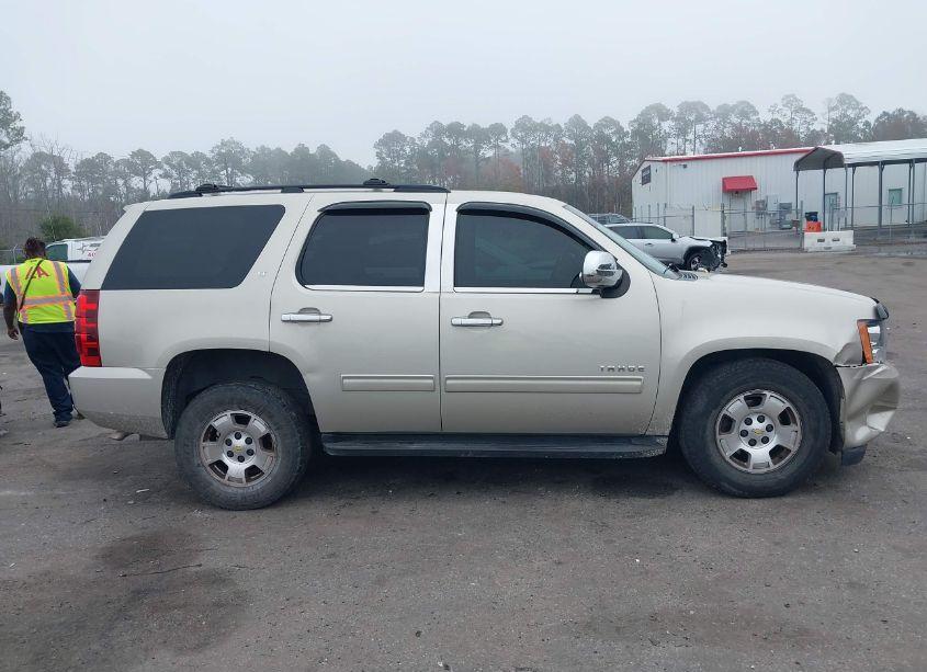 Thumbnail 5 of 2013 CHEVROLET TAHOE LT