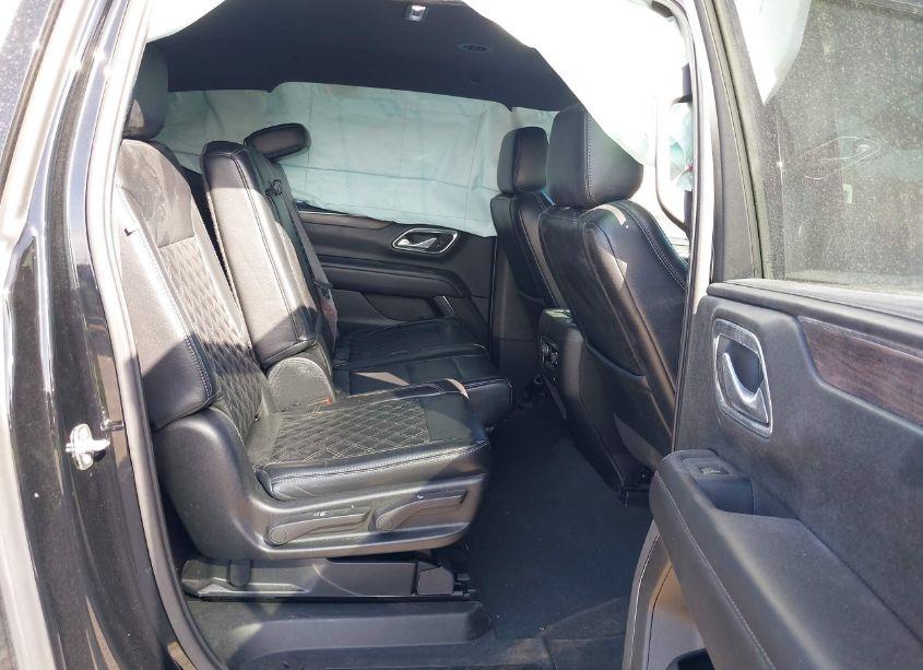 Thumbnail 15 of 2022 CHEVROLET SUBURBAN 2WD LS