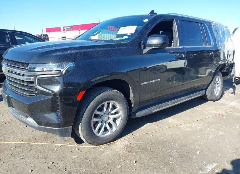 Thumbnail 9 of 2023 CHEVROLET SUBURBAN 2WD LT