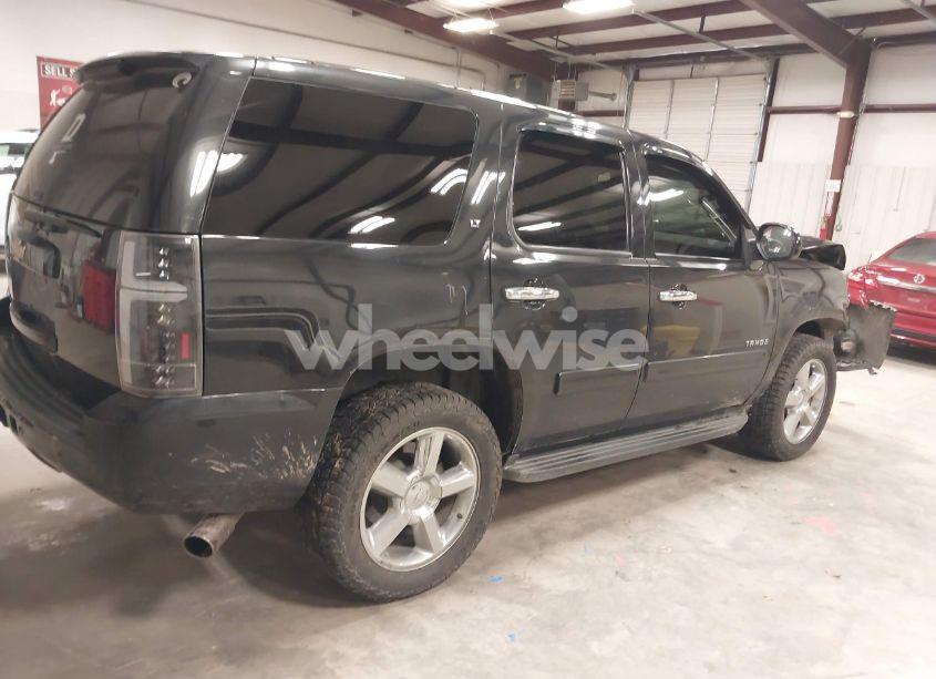 Thumbnail 17 of 2013 CHEVROLET TAHOE LT