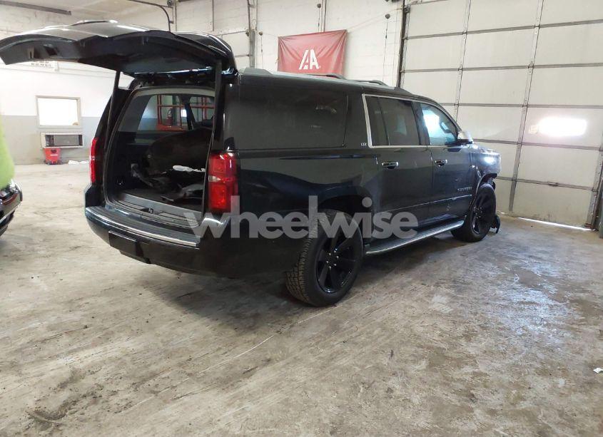 Thumbnail 11 of 2016 CHEVROLET SUBURBAN LTZ