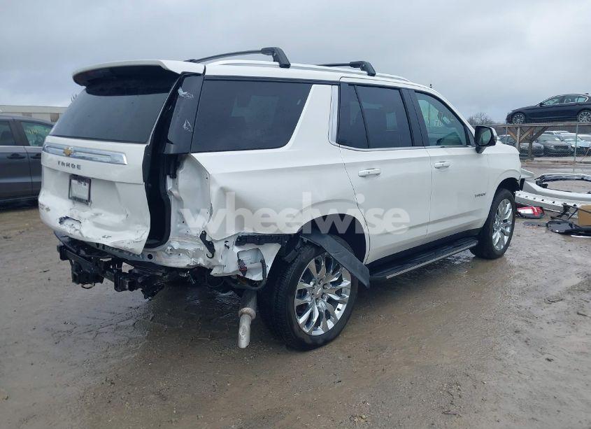 Thumbnail 17 of 2024 CHEVROLET TAHOE 4WD LT