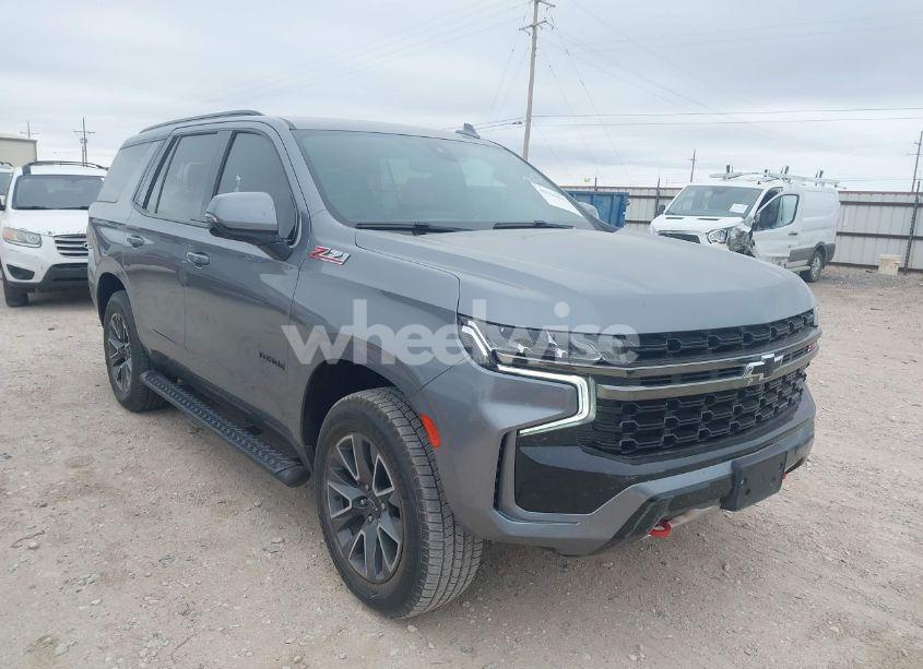Main photo of 2022 CHEVROLET TAHOE 4WD Z71 with VIN 1GNSKPKD3NR304672