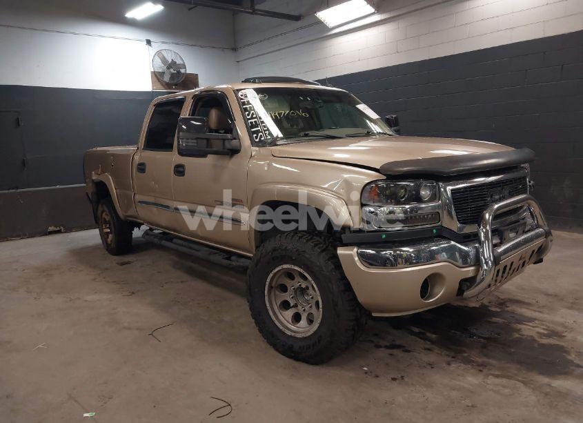 Photo of GMC SIERRA 2500HD SLT