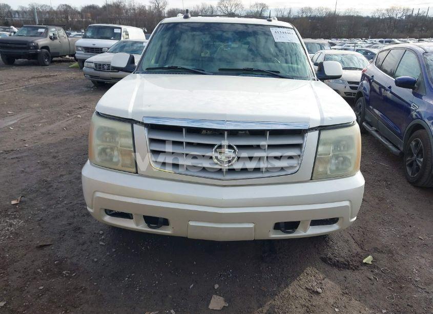 Thumbnail 8 of 2003 CADILLAC ESCALADE STANDARD